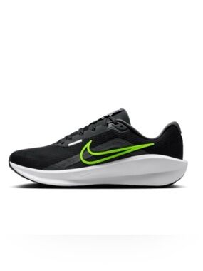 Nike Downshifter 13 Road Running Shoes Sneakers Men’s size 8 black